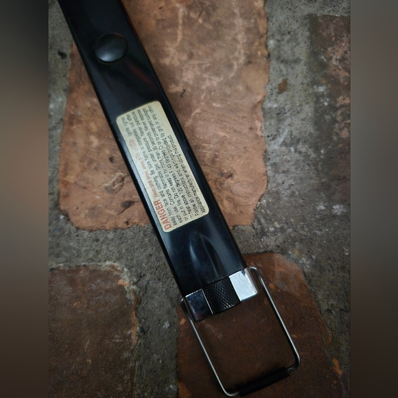 Zippo - Picture 3 of 4